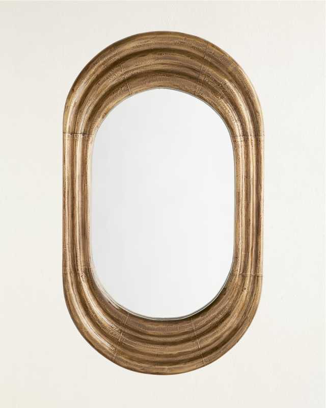 Georgina Mirror